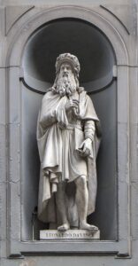 world art day, leonardo da vinci statue