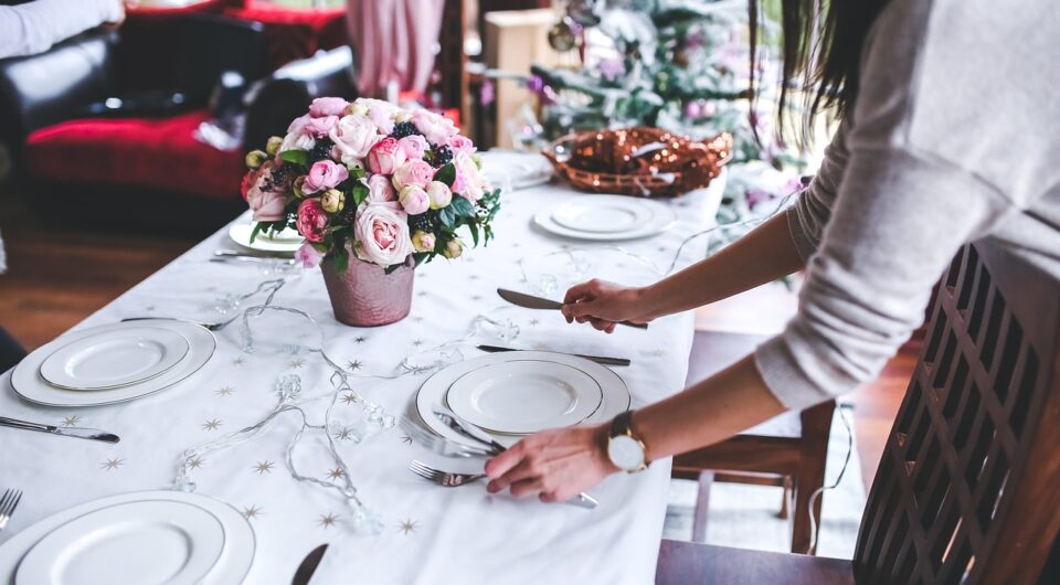 table-setting-791149_1280