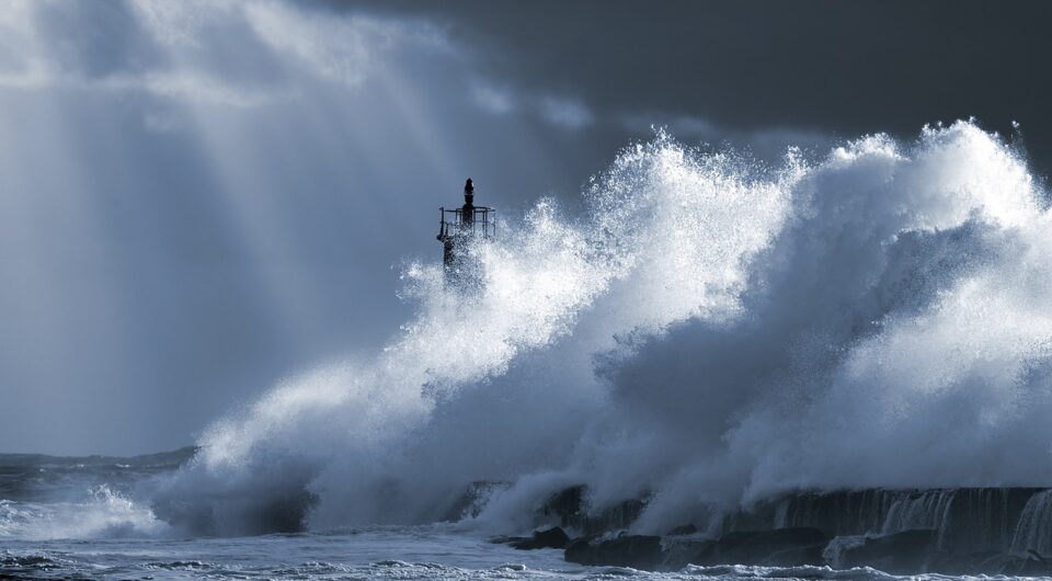 storm-7018311_1280