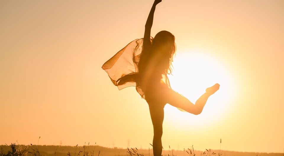 woman-8388428_1280 woman-8388428_1280