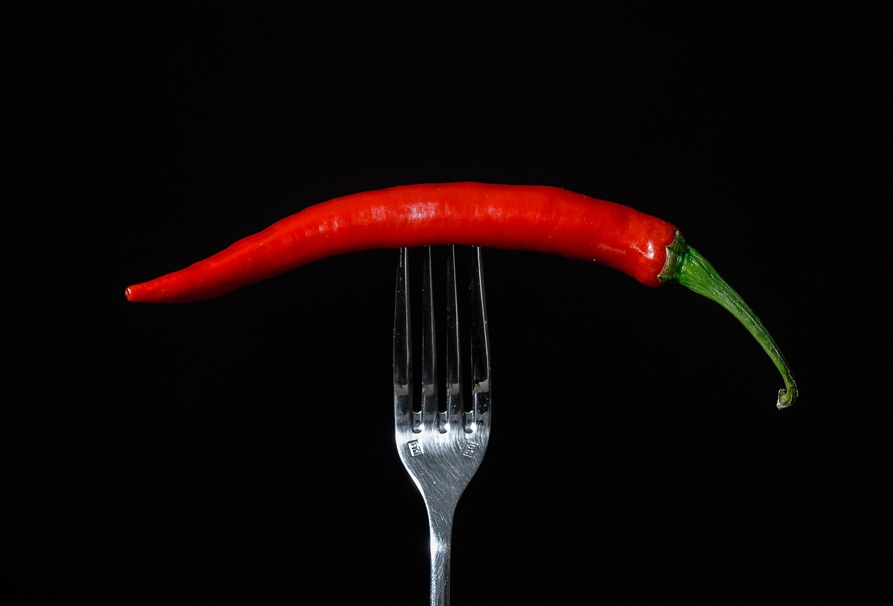 hot-peppers-2936528_1280